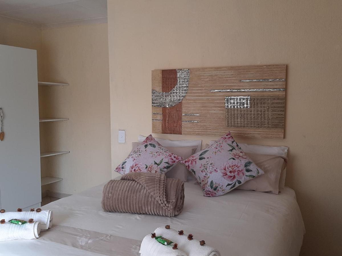 Aloes Bush Stay Hoedspruit Exteriör bild