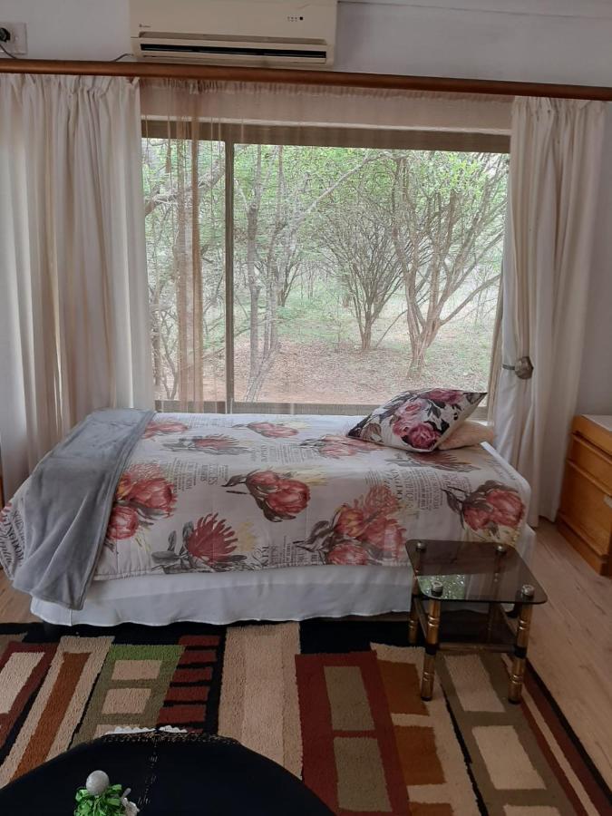 Aloes Bush Stay Hoedspruit Exteriör bild