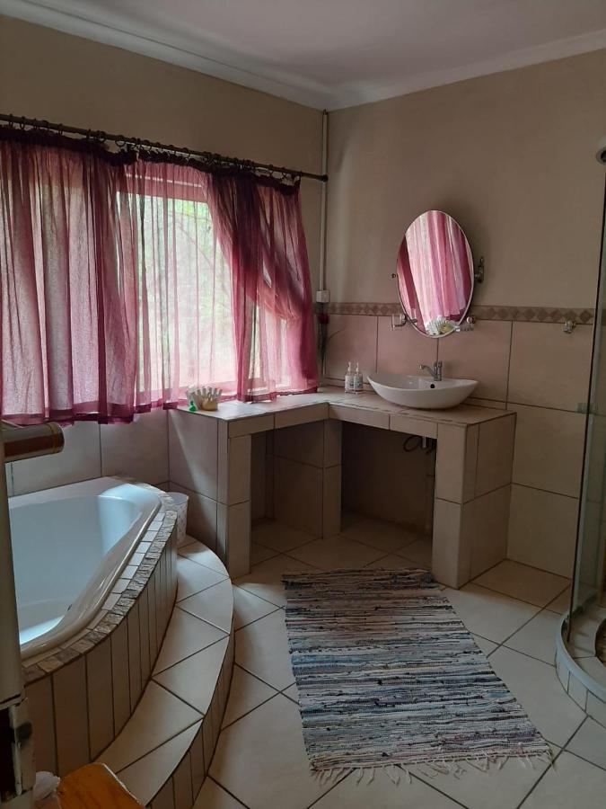 Aloes Bush Stay Hoedspruit Exteriör bild